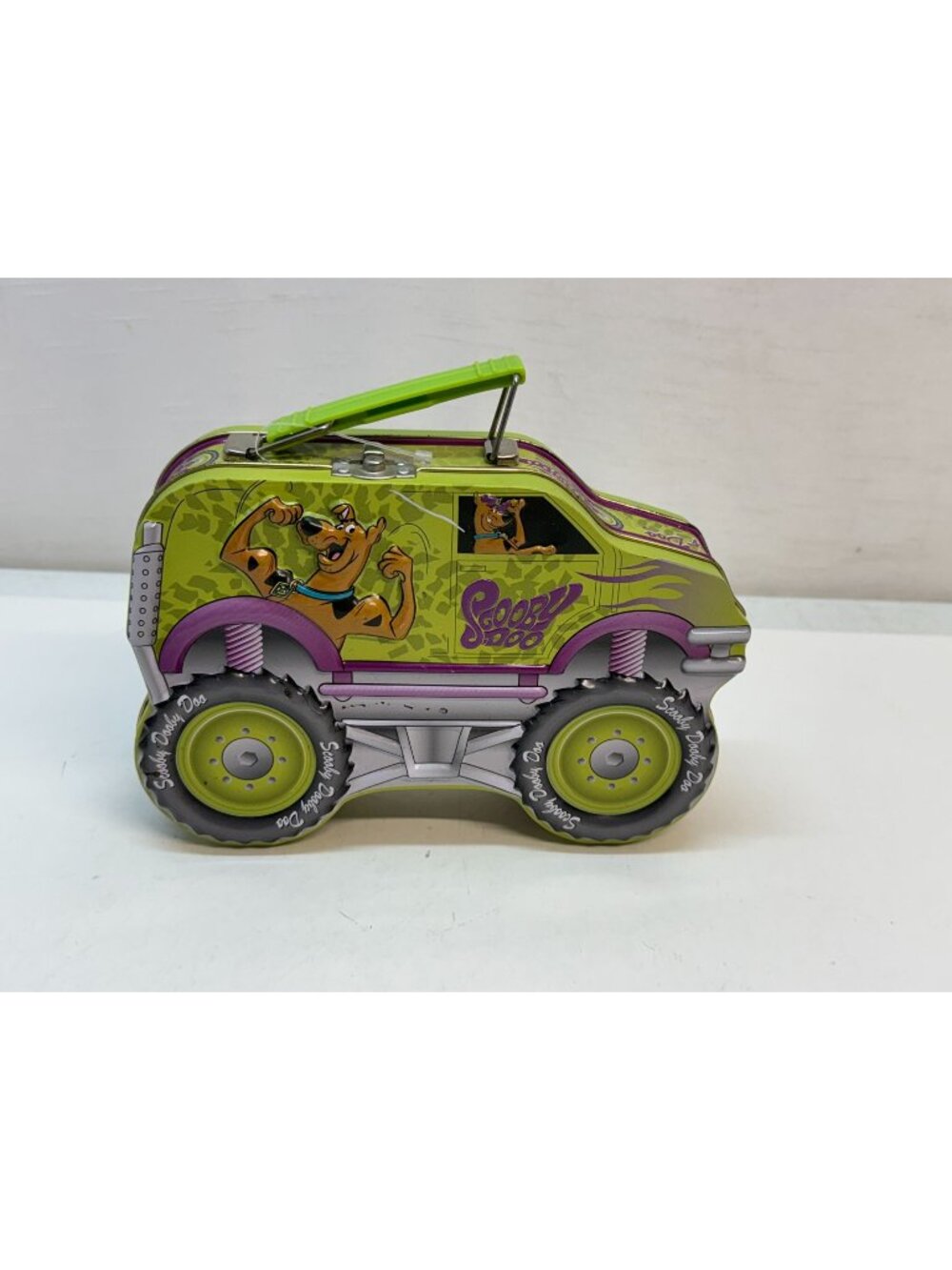 Scooby Do0 Mystery Machine Monster Truck Collector Tin Lunchbox